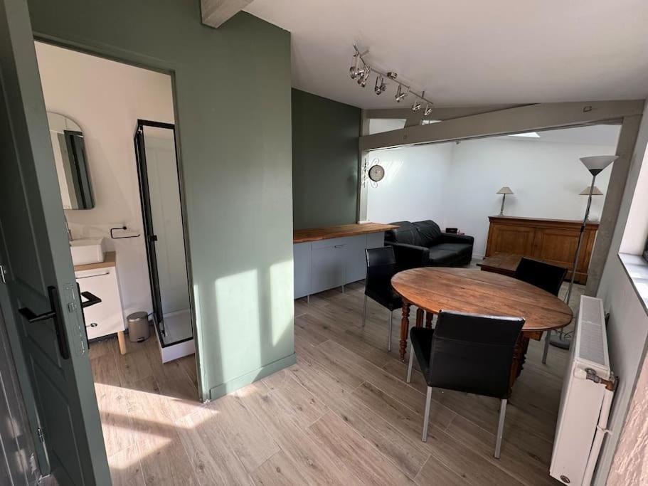 Petite Maison Independante Avec Parking Vétheuil Zewnętrze zdjęcie