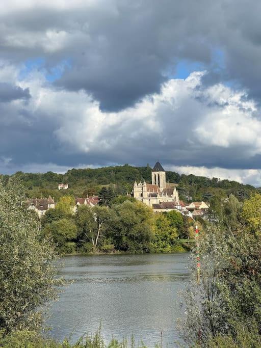 Petite Maison Independante Avec Parking Vétheuil Zewnętrze zdjęcie