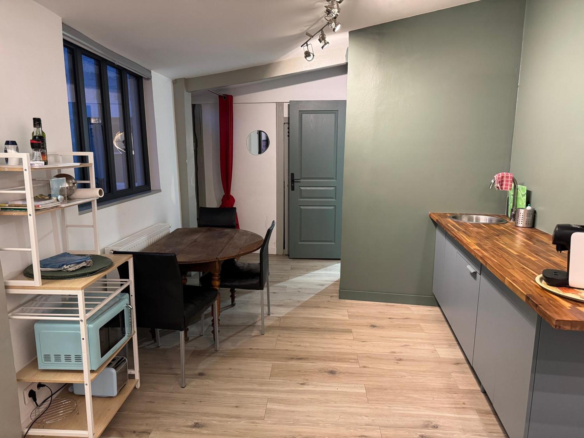 Petite Maison Independante Avec Parking Vétheuil Zewnętrze zdjęcie